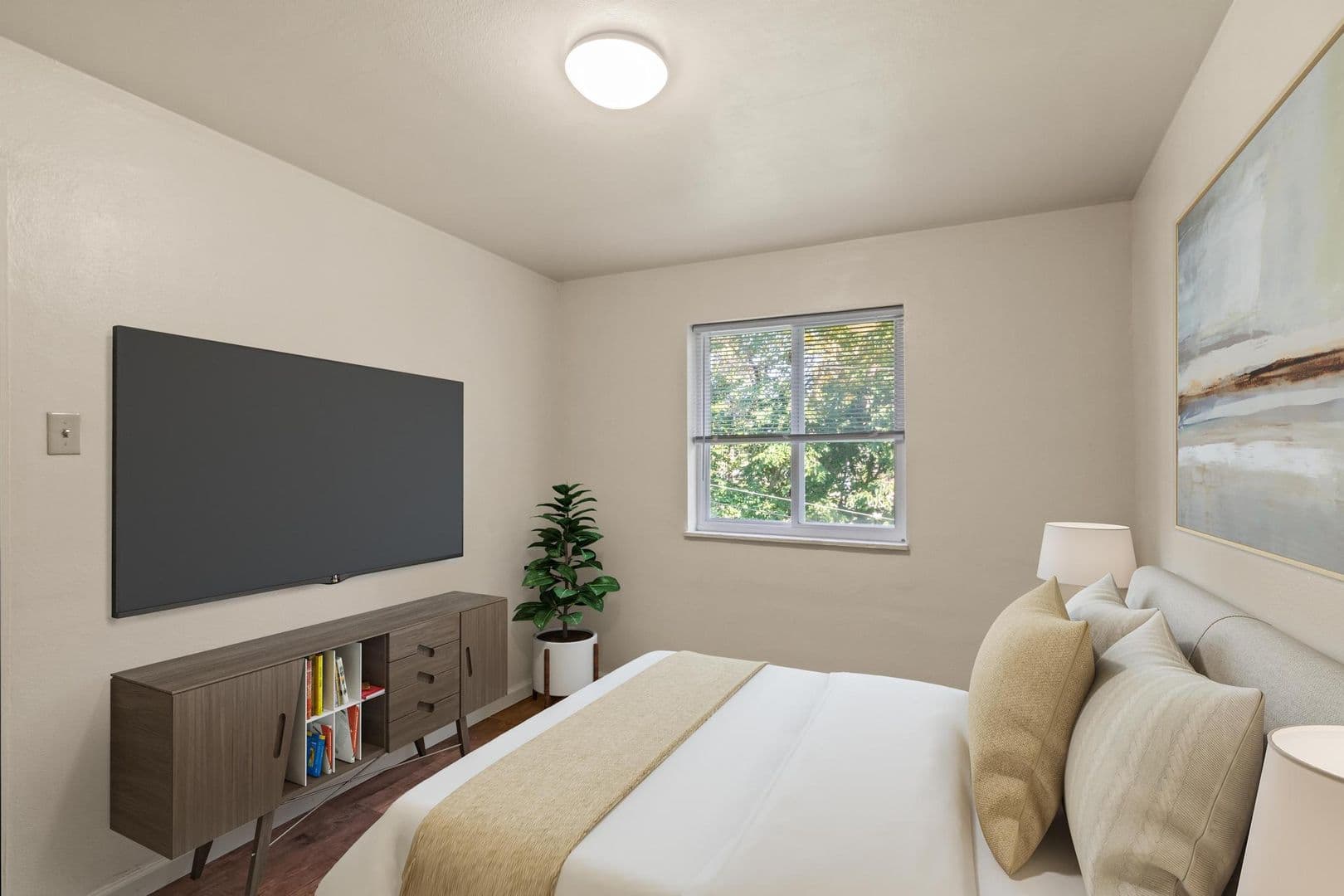 St Ann Apartment: 11120 Graben Dr Apt D