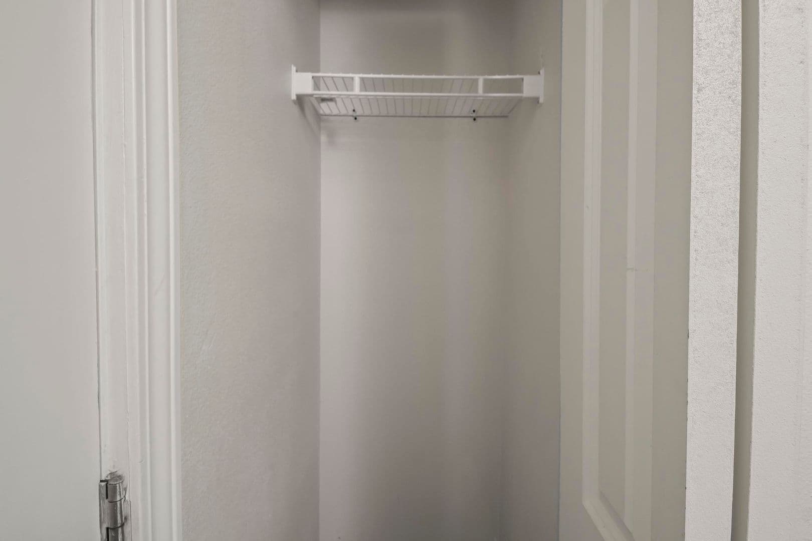 St Ann Apartment: 11120 Graben Dr, Apt D