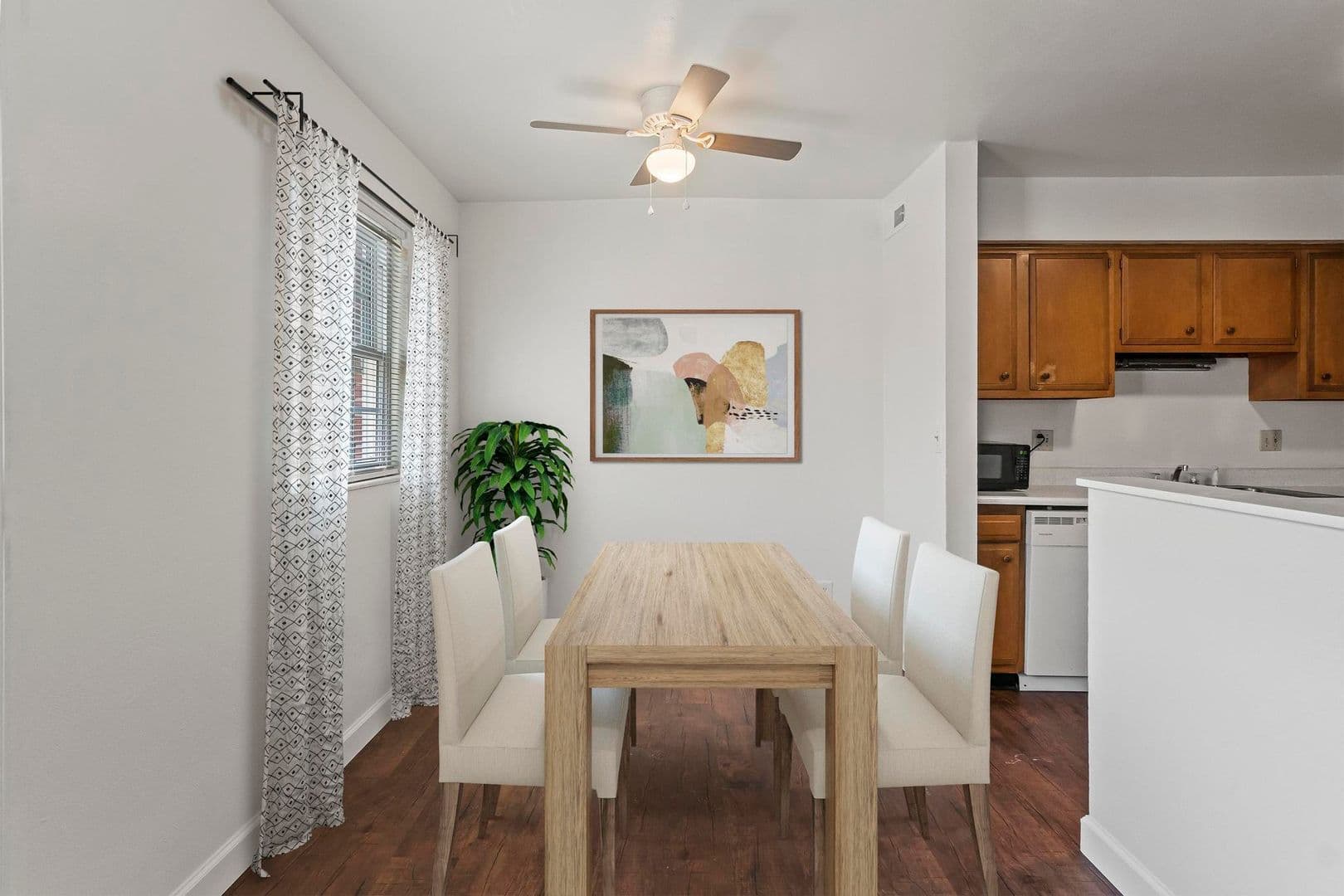 Granite City Apartment: 4078-01 Kathy Dr