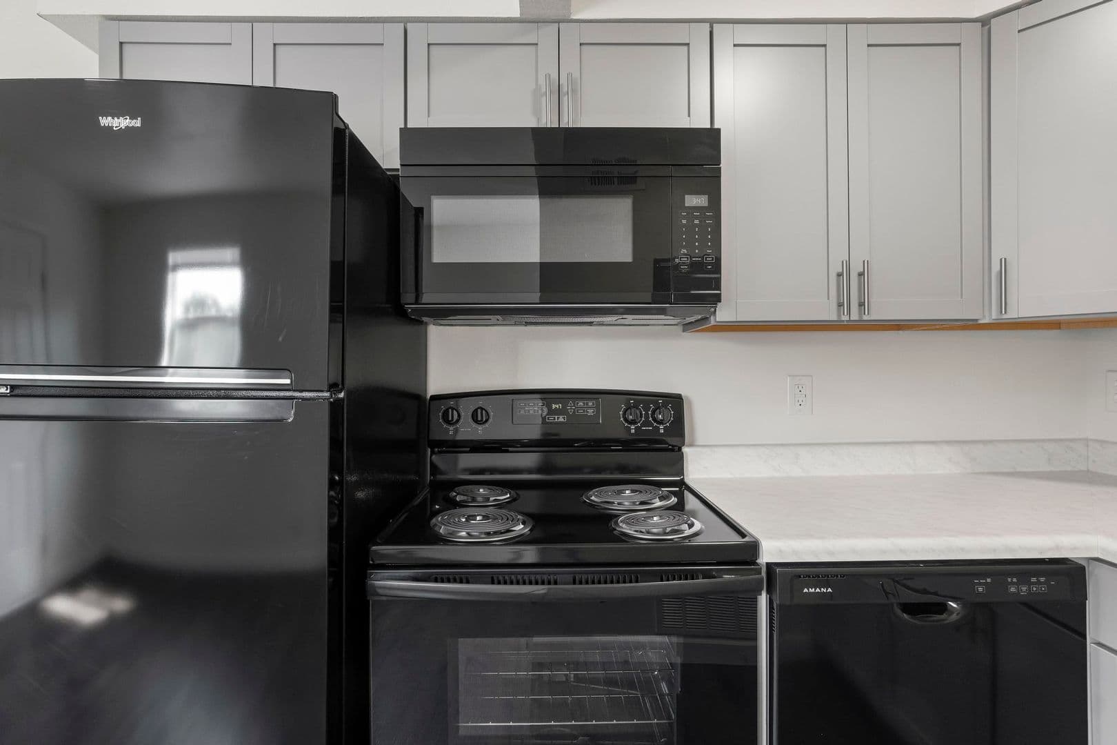 Collinsville Apartment: 1003 S Morrison Ave