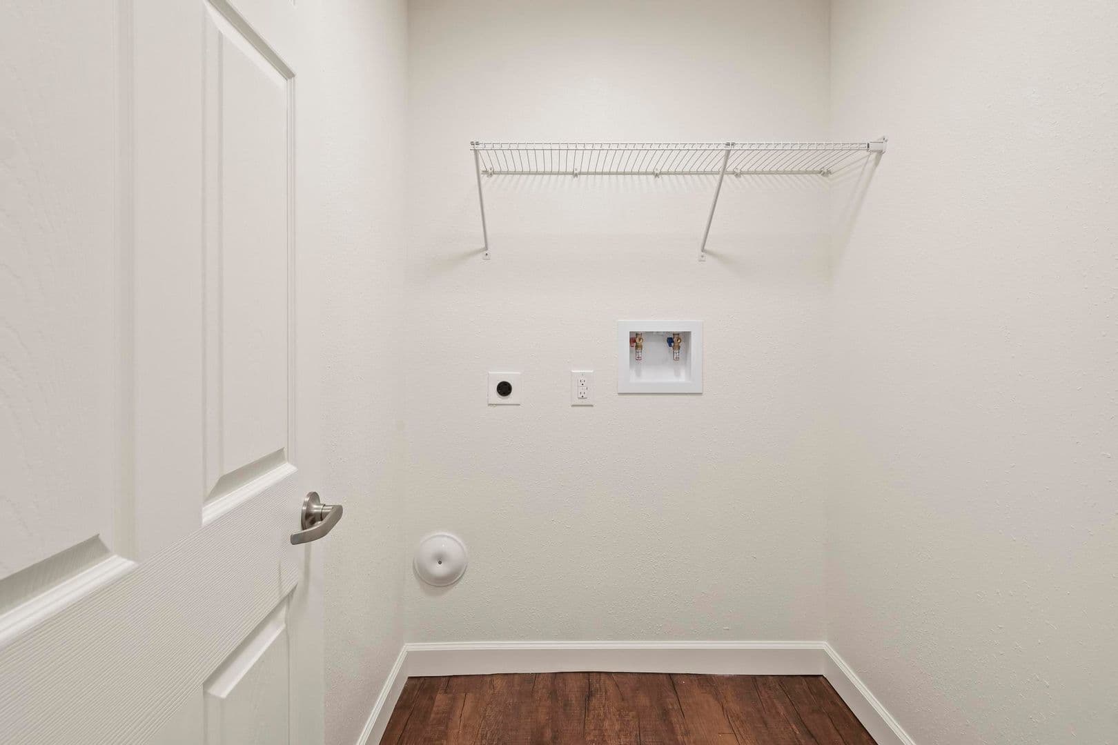 Collinsville Apartment: 1003 S Morrison Ave