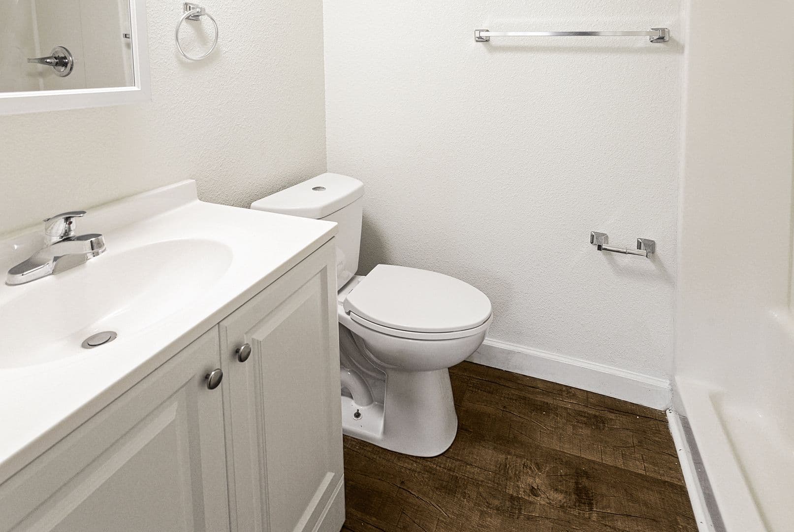 Collinsville Apartment: 1003 S Morrison Ave
