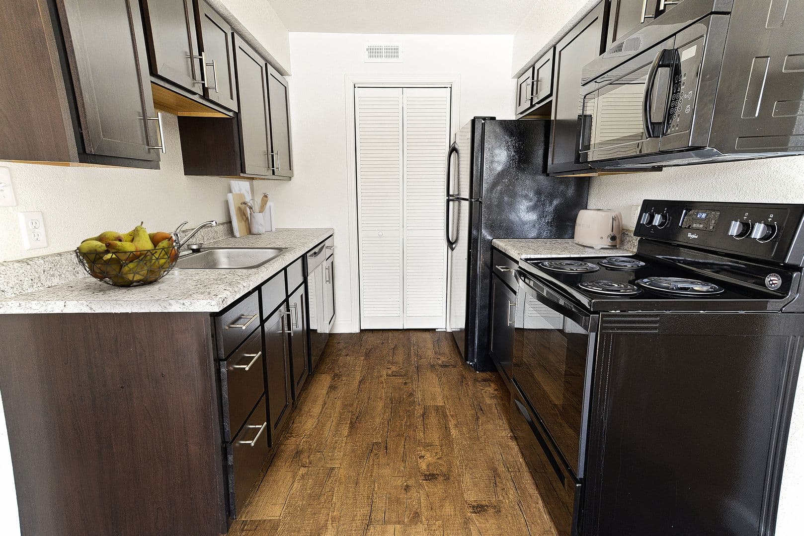 Belleville Apartment: 101 Adeline Dr.
