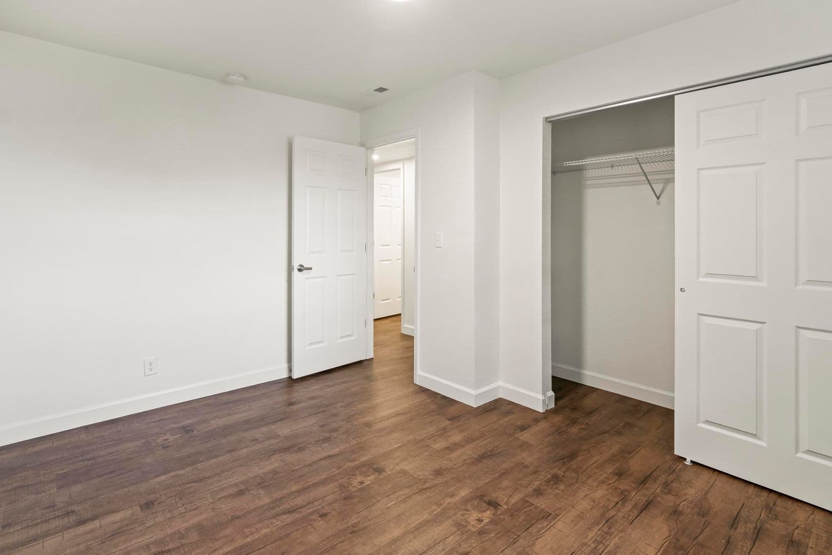 Collinsville Apartment: 1003 S Morrison Ave
