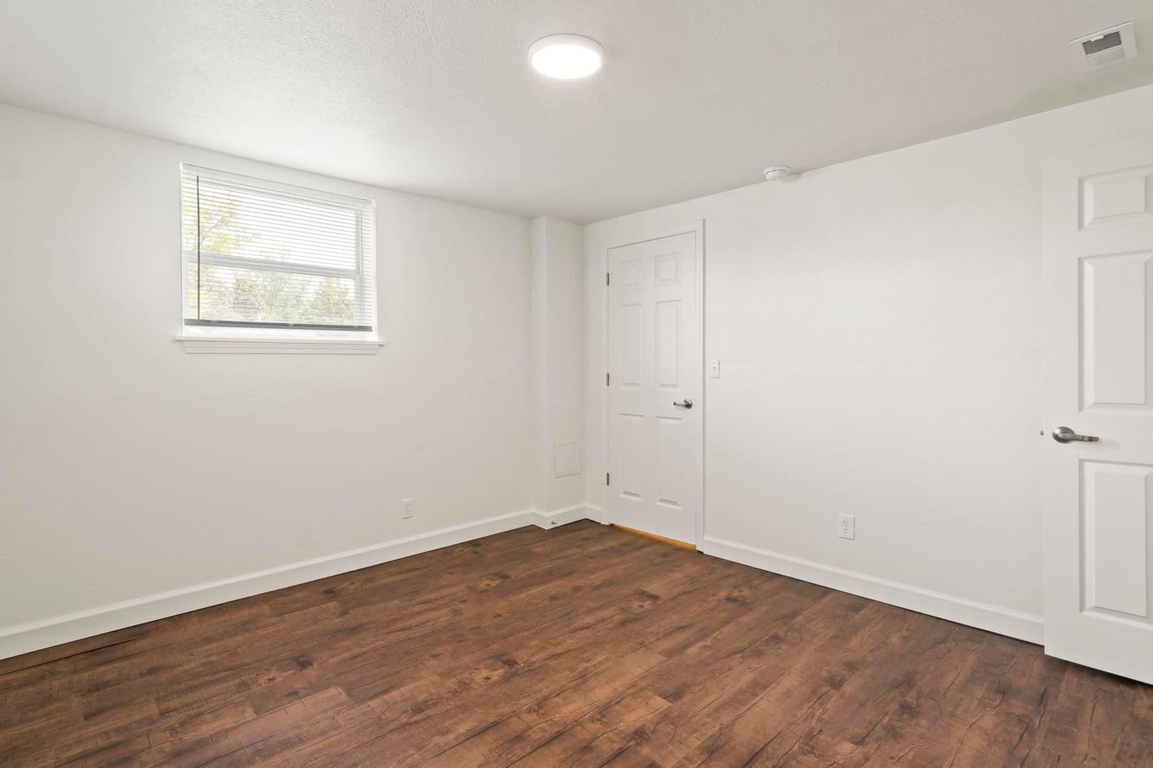 Collinsville Apartment: 1003 S Morrison Ave