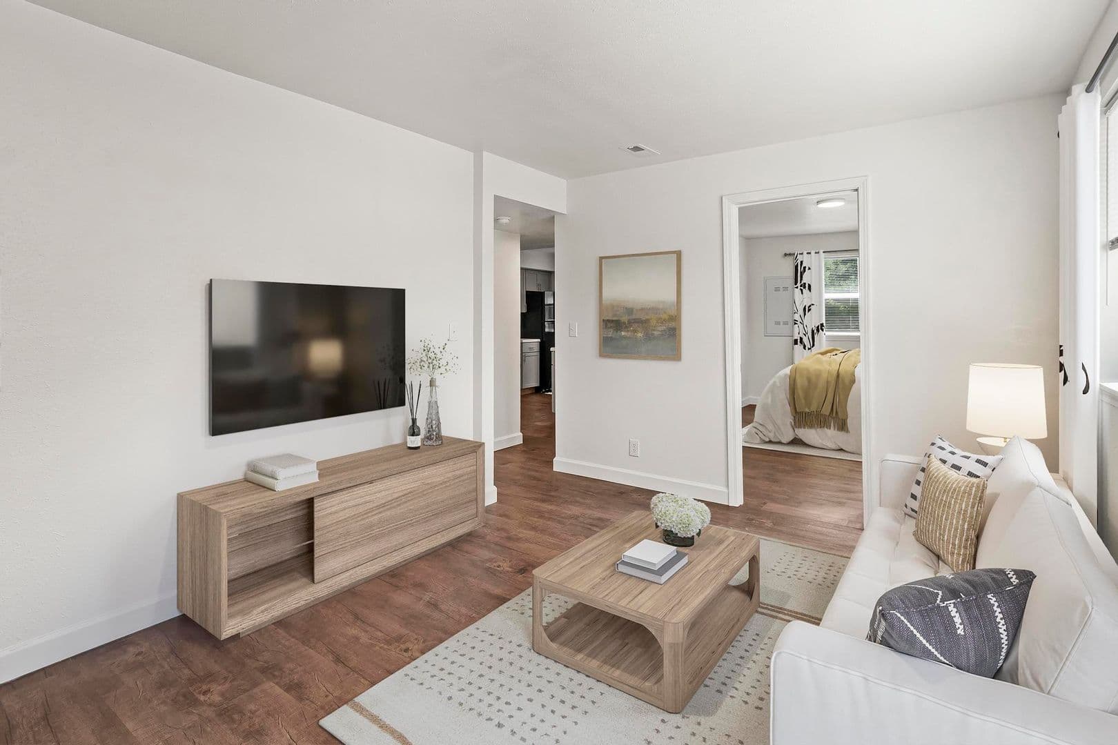 Collinsville Apartment: 1003 S Morrison Ave