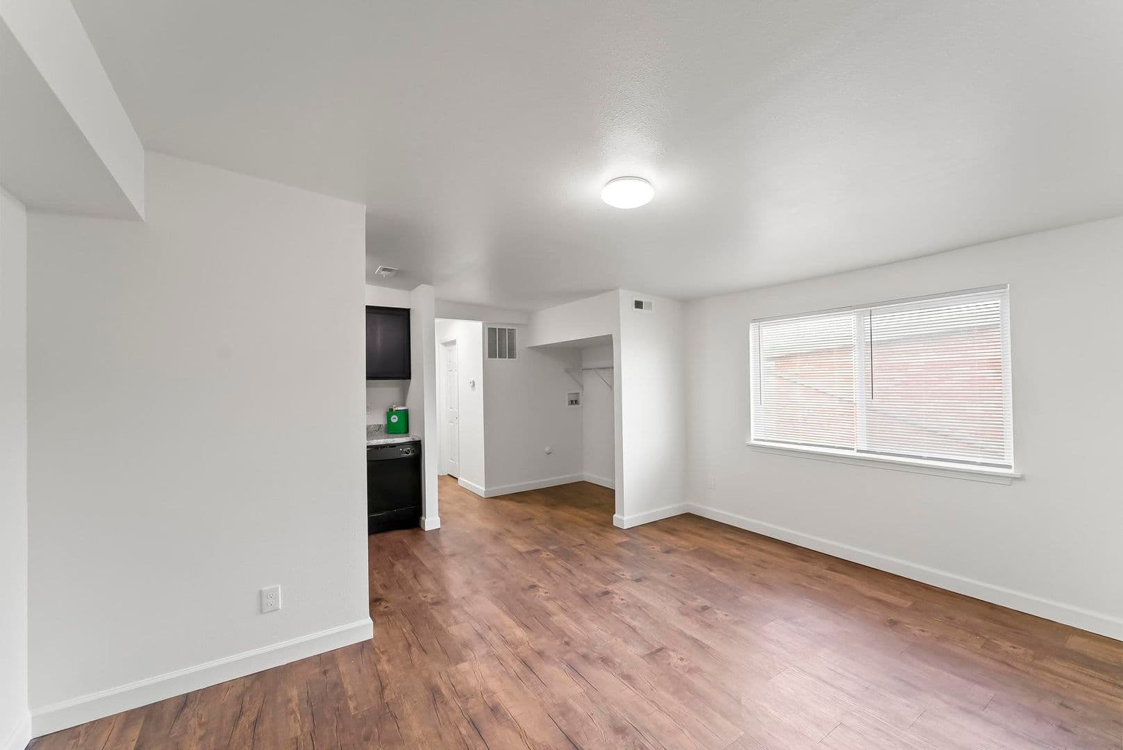 Bethalto Apartment: 190 Rue Sans Souci