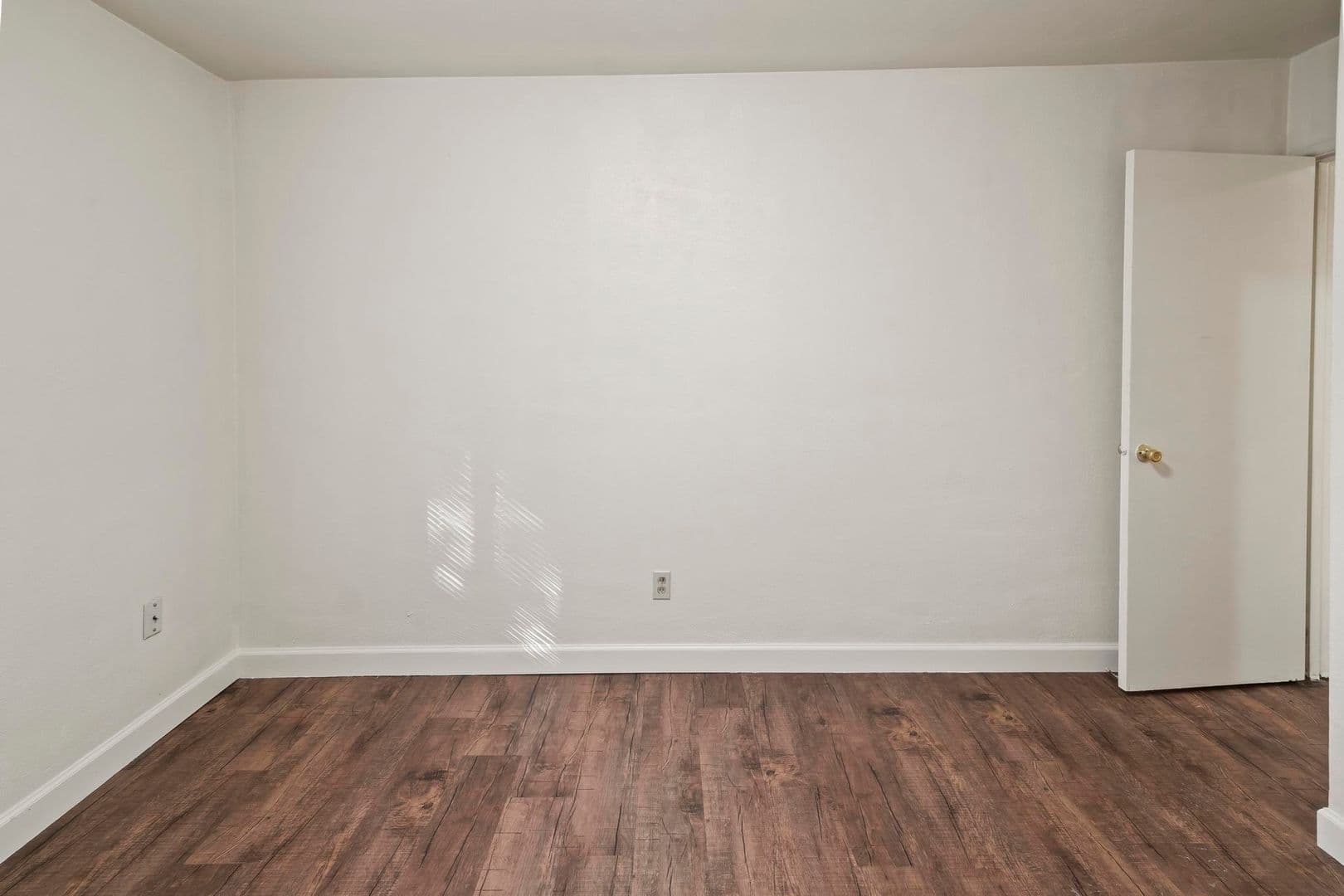 St Ann Apartment: 11120 Graben Dr Apt D