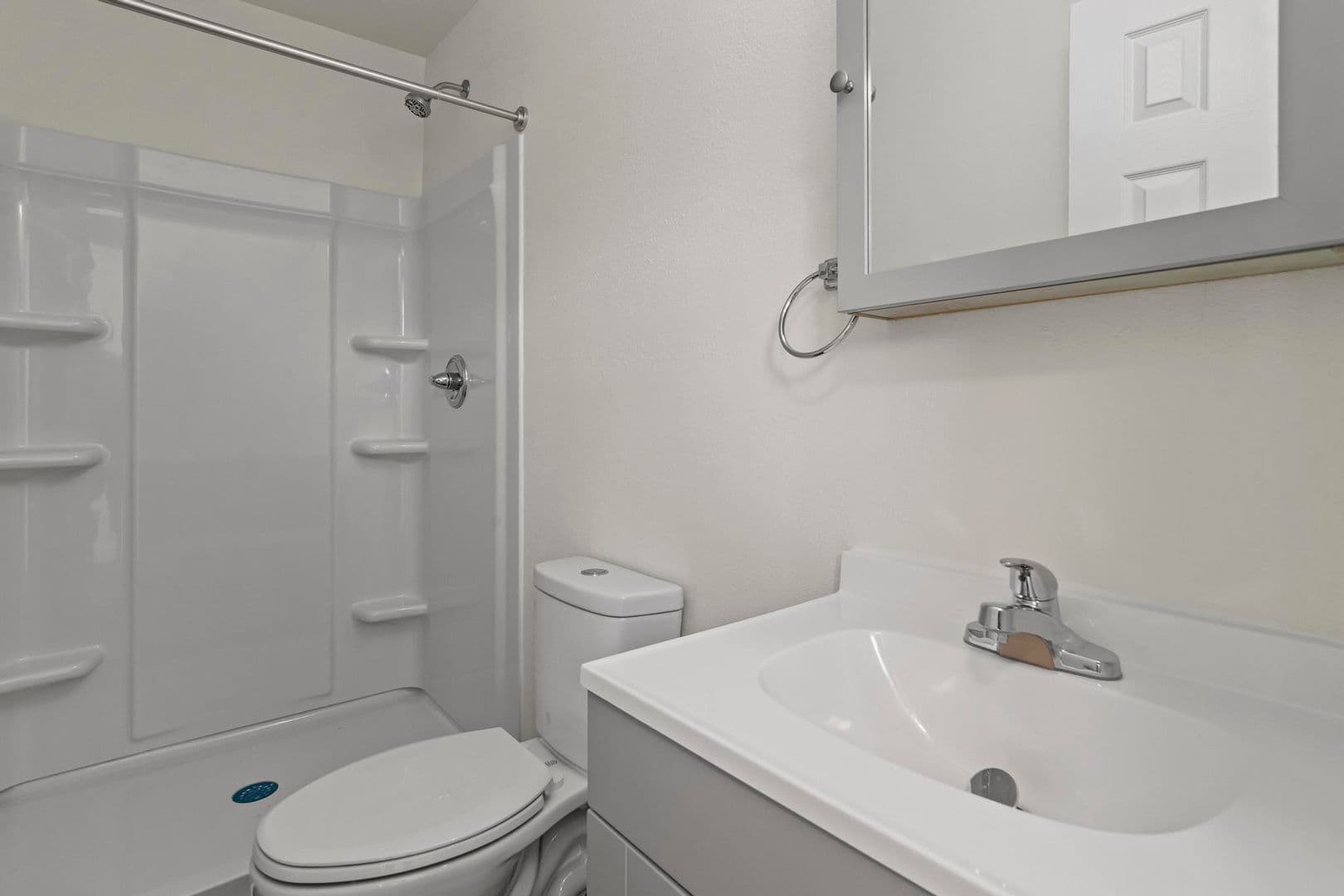 Collinsville Apartment: 1003 S Morrison Ave