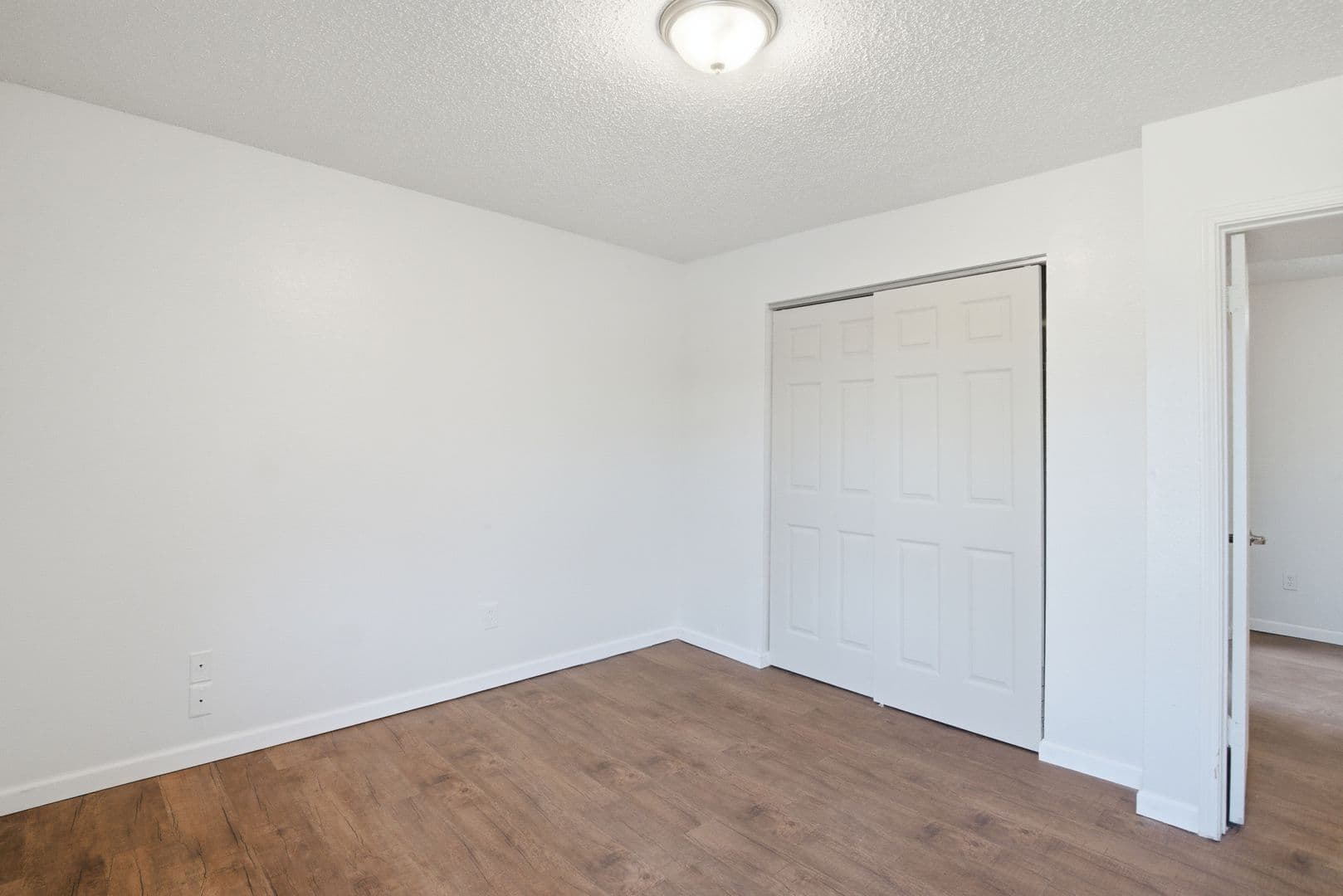 Jackson Apartment: 4901 Mc Willie Circle