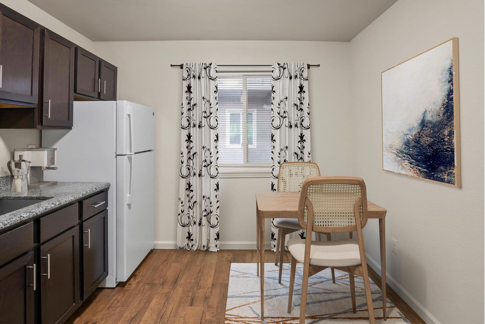 St Ann Apartment: 11120 Graben Dr, Apt D