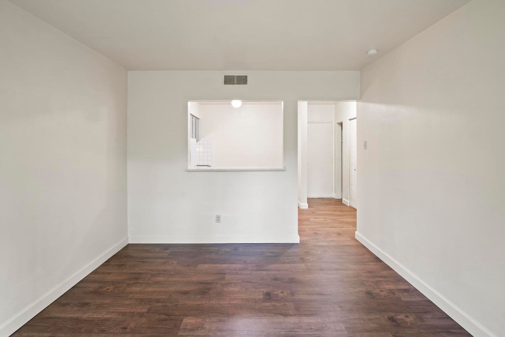 St Ann Apartment: 11120 Graben Dr Apt D