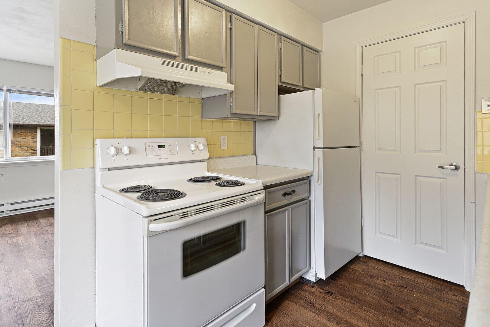 Belleville Apartment: 101 Adeline Dr.