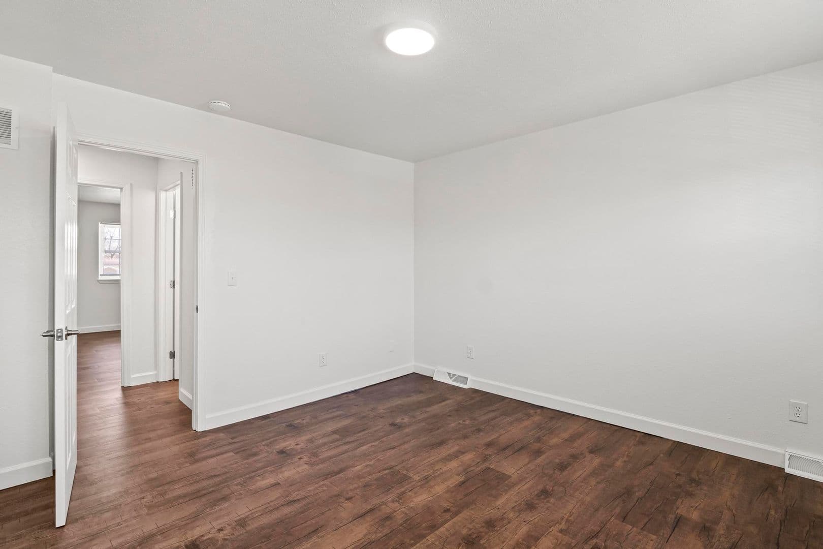 Granite City Apartment: 4078-01 Kathy Dr