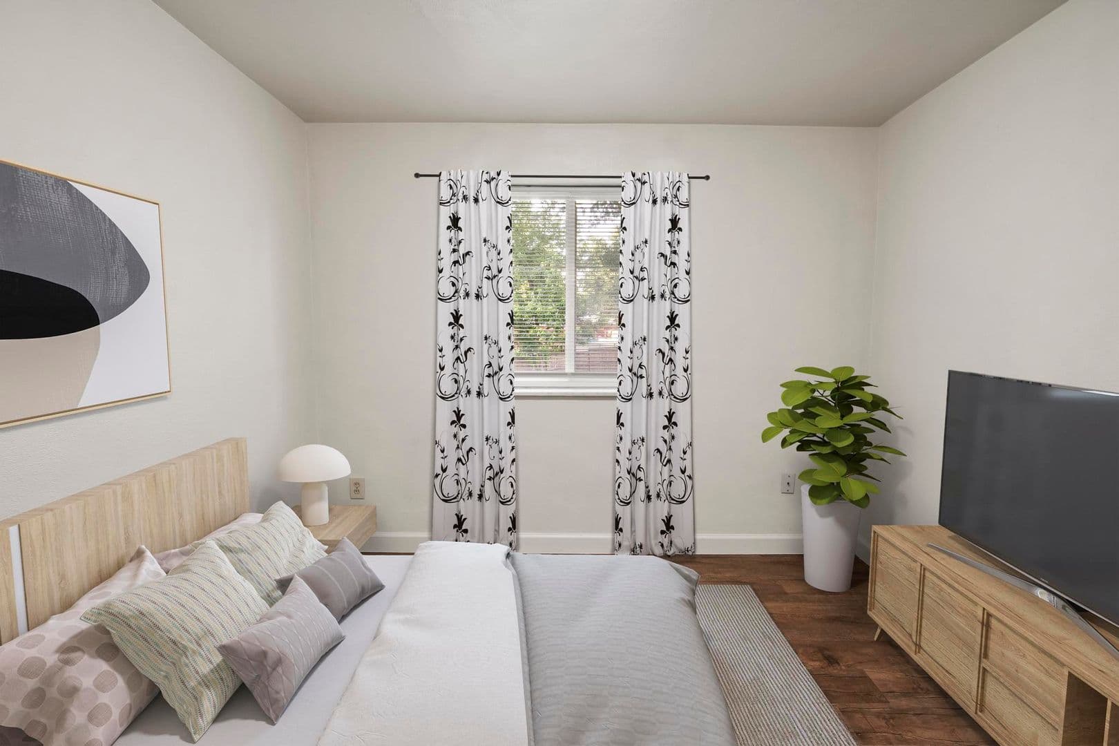 St Ann Apartment: 11120 Graben Dr Apt D