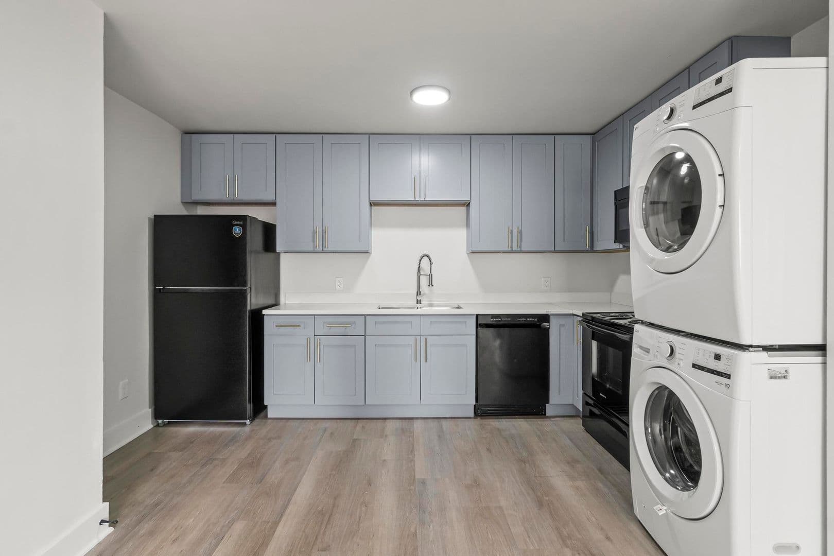 Saint Louis Apartment: 7851 Bandero Dr
