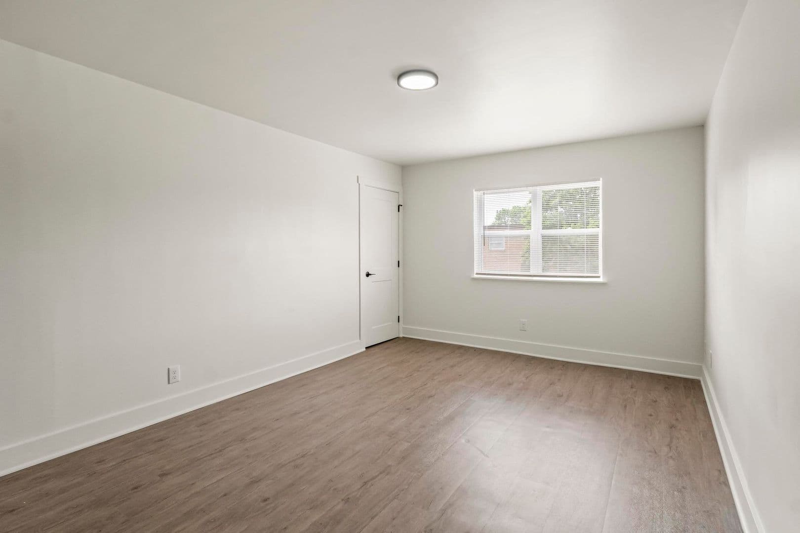 Saint Louis Apartment: 7851 Bandero Dr