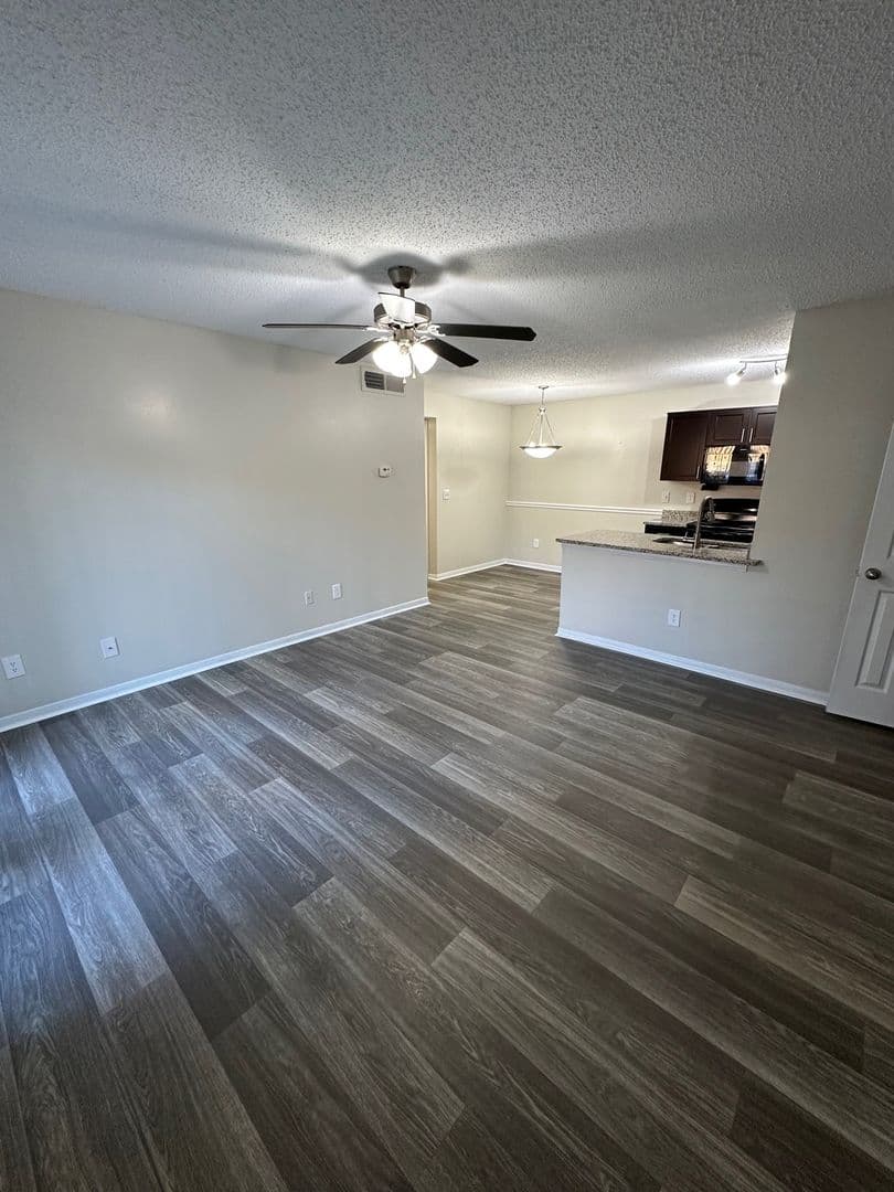 Knoxville Apartment: 7118 E Arbor Trace Lane