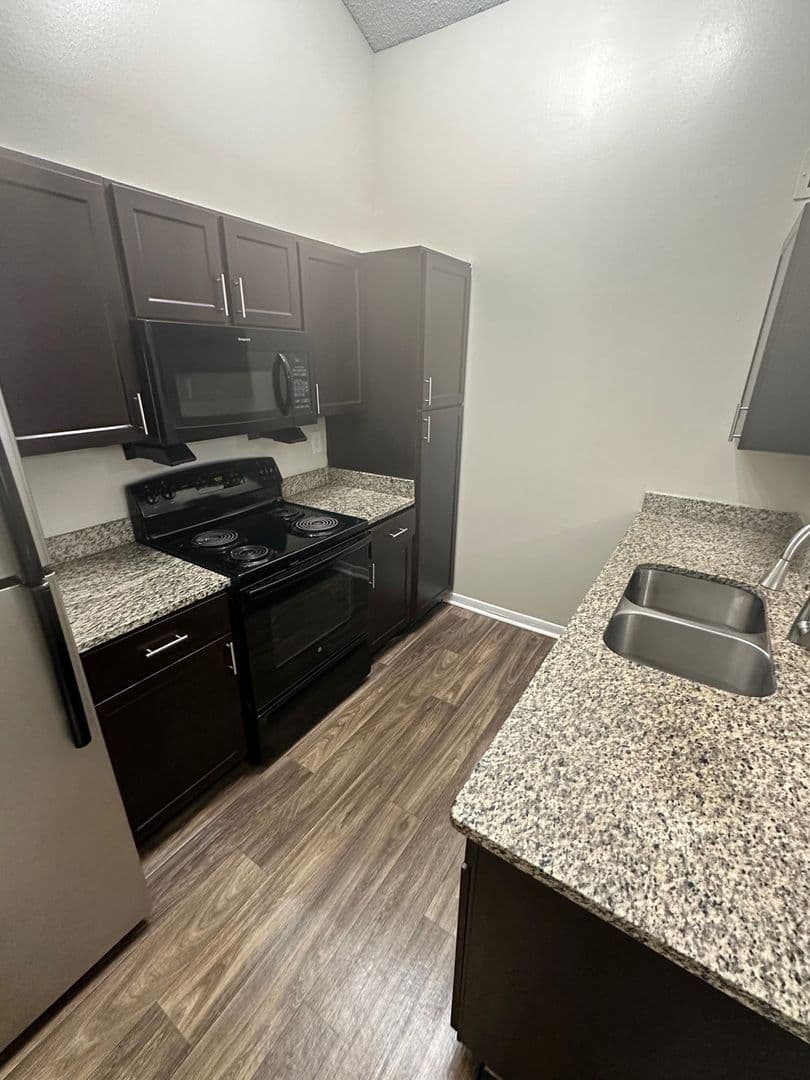 Knoxville Apartment: 7118 E Arbor Trace Lane