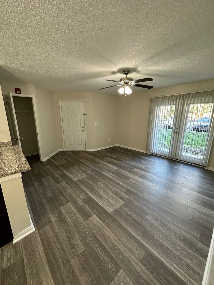 Knoxville Apartment: 7118 E Arbor Trace Lane