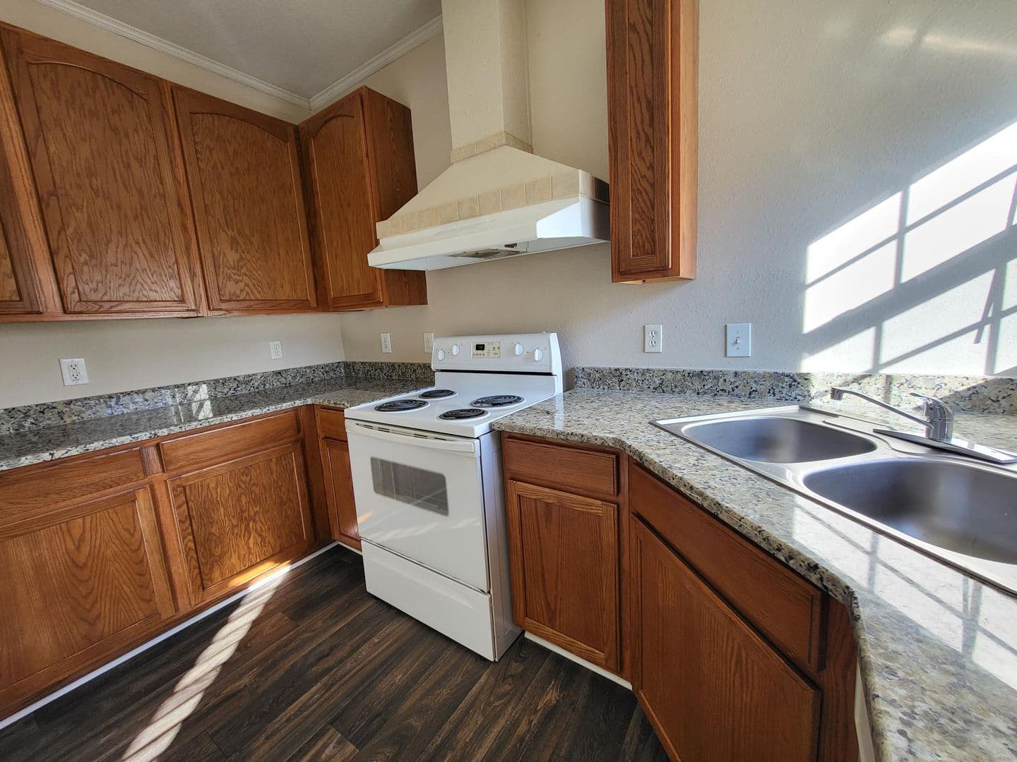 Crossville Apartment: 254 Charleston Lane