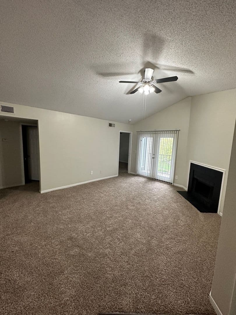 Knoxville Apartment: 7118 E Arbor Trace Lane