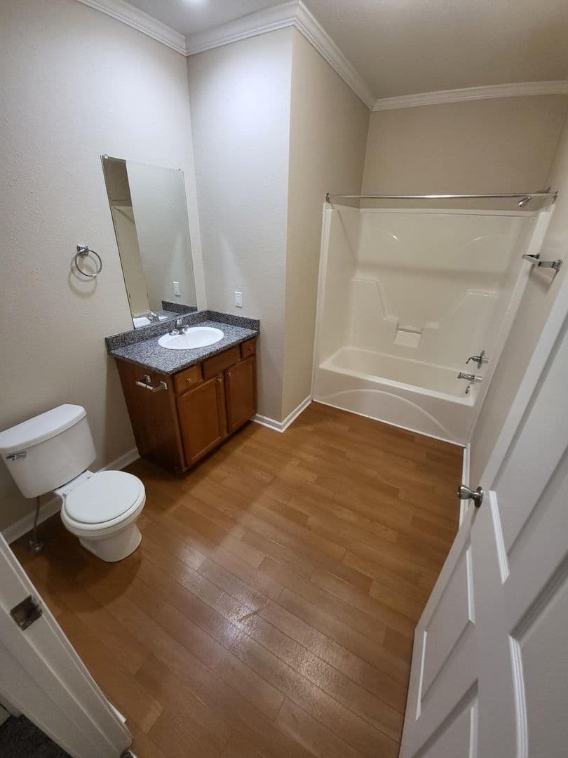 Crossville Apartment: 254 Charleston Lane
