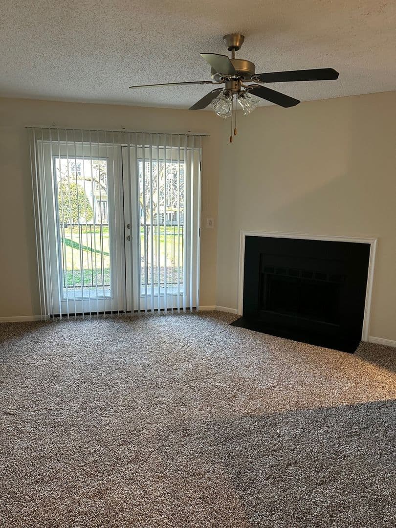 Knoxville Apartment: 7118 E Arbor Trace Lane
