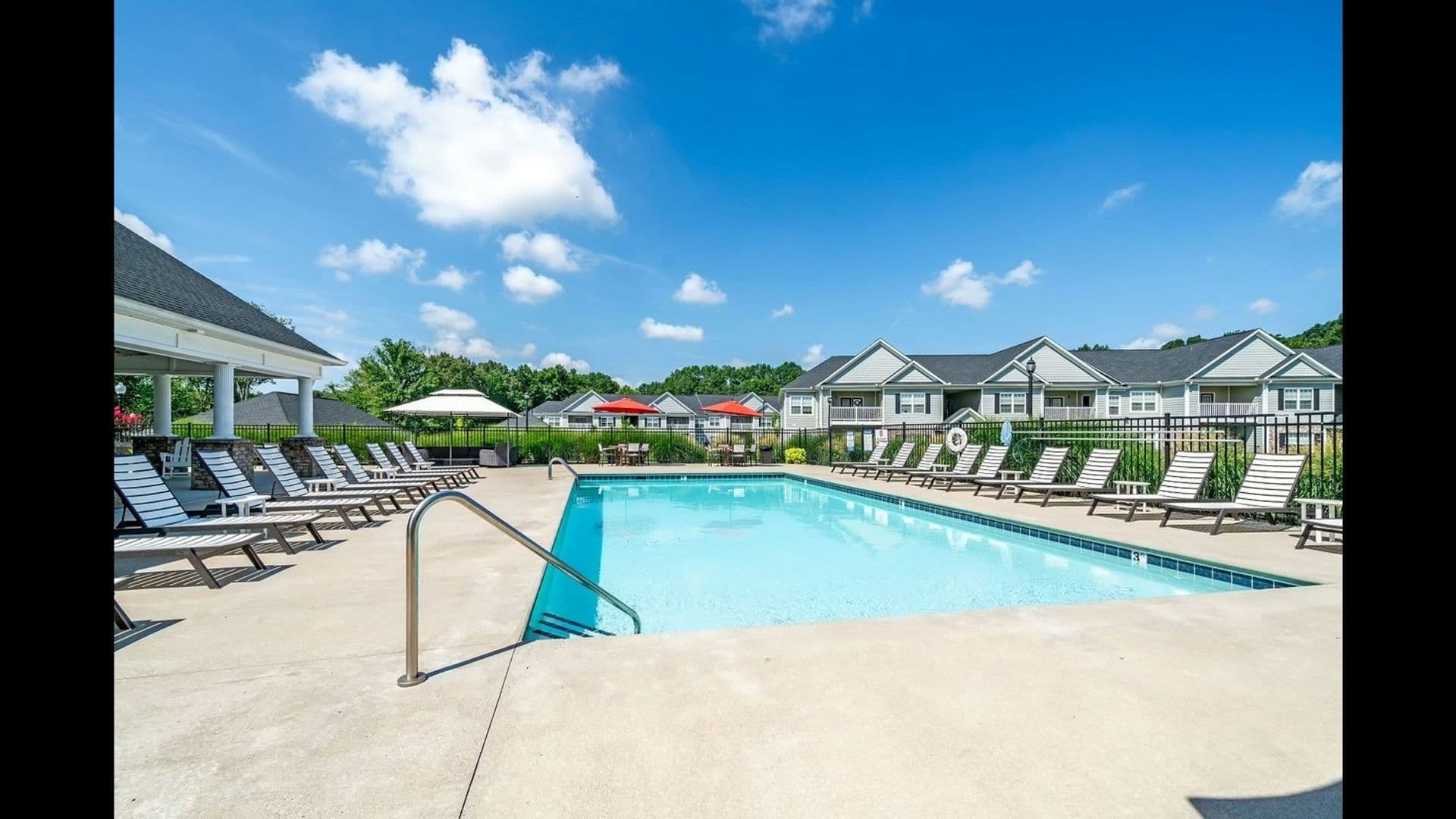 White House Apartment: 126 Madeline Way