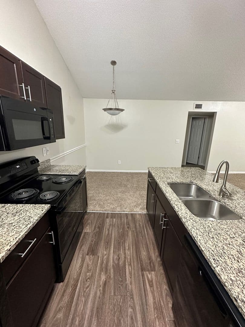 Knoxville Apartment: 7118 E Arbor Trace Lane