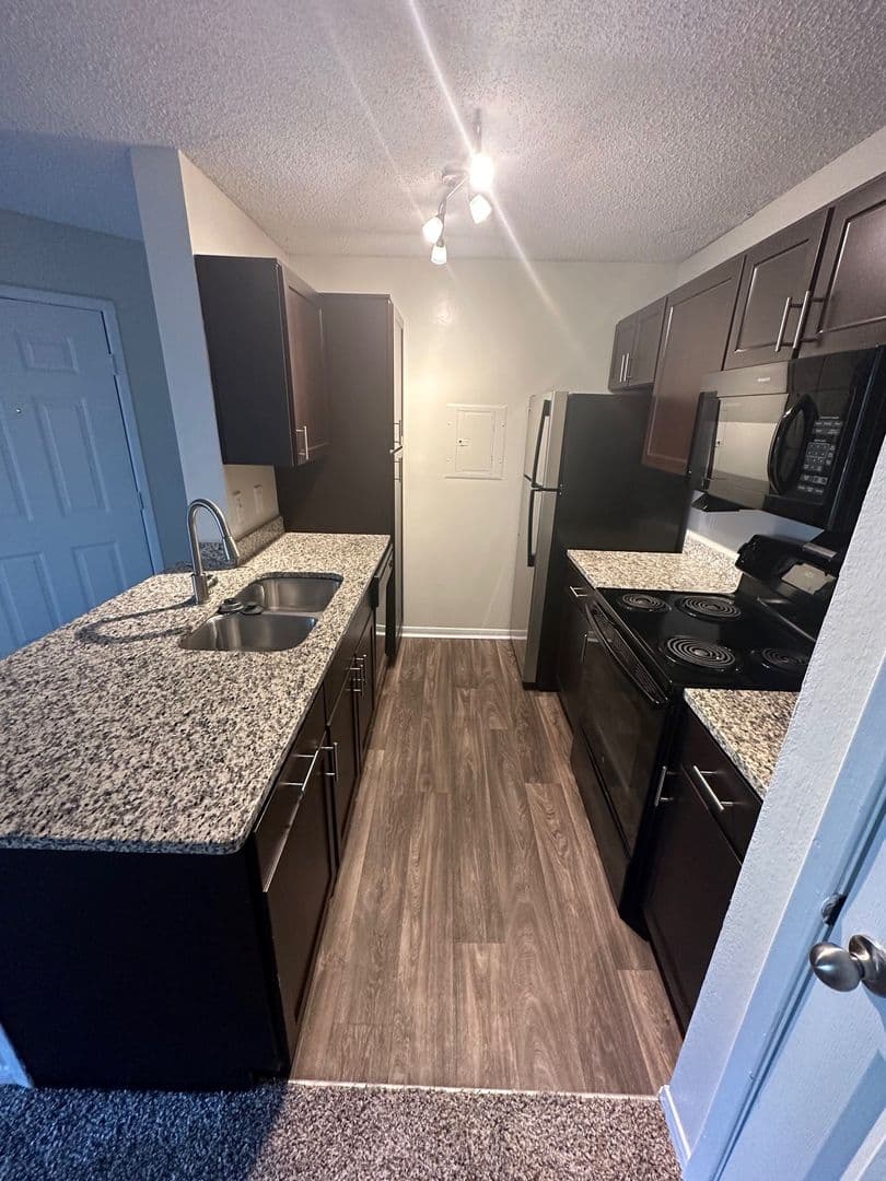 Knoxville Apartment: 7118 E Arbor Trace Lane