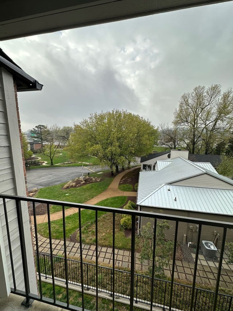Knoxville Apartment: 7118 E Arbor Trace Lane