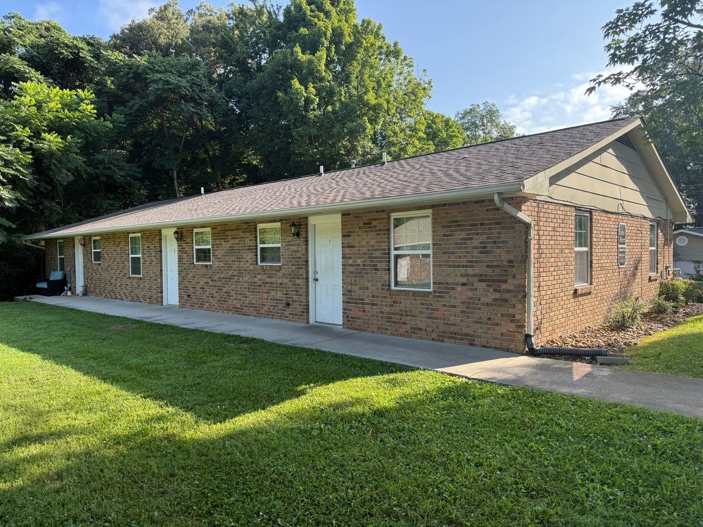 Crossville Apartment: Taylor Street