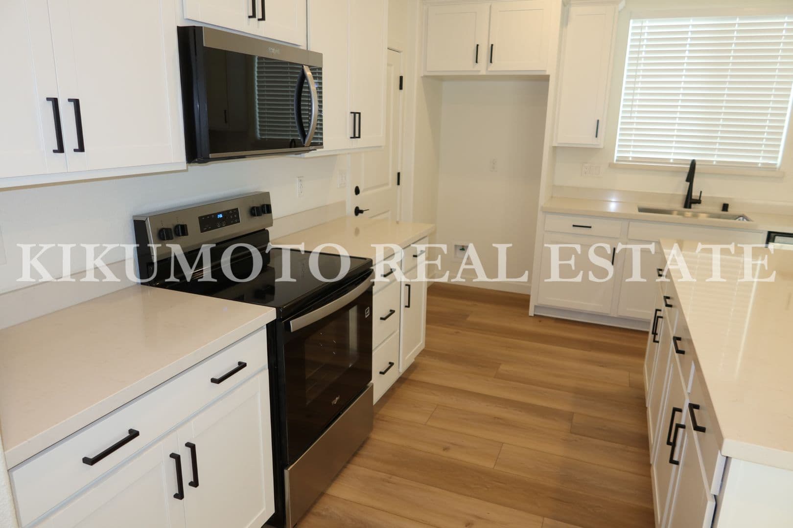 Sacramento House: 8004 Monkeyflower Way - 8004 Monkeyflower Way
