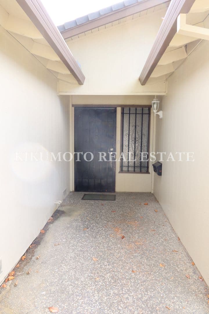 Sacramento House: 41 Miranda Court - 41 Miranda Court