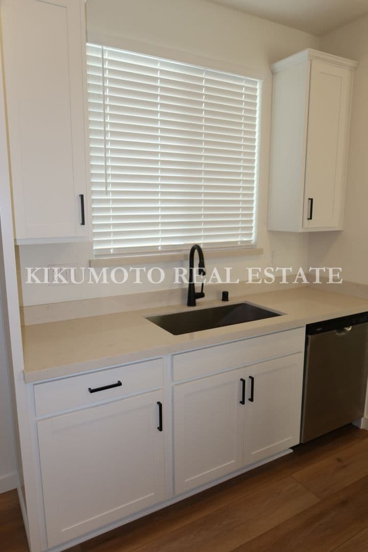 Sacramento House: 8004 Monkeyflower Way - 8004 Monkeyflower Way