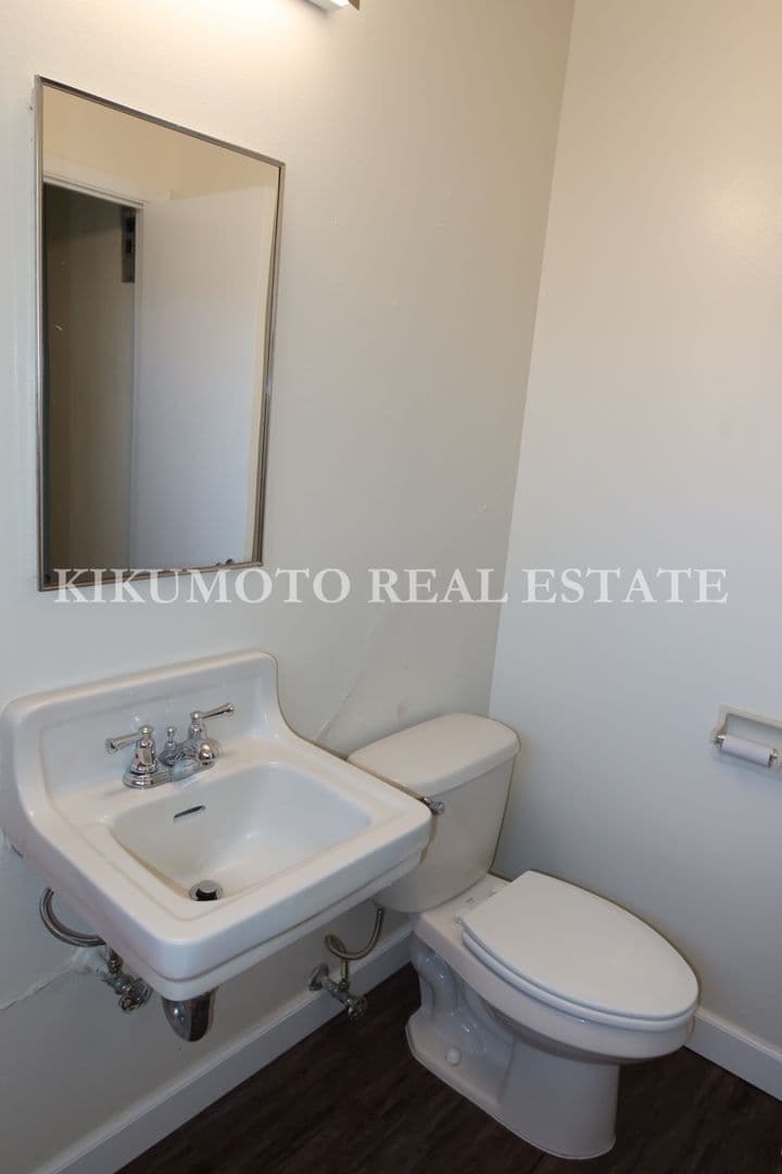 Sacramento Apartment: 3010 T Street