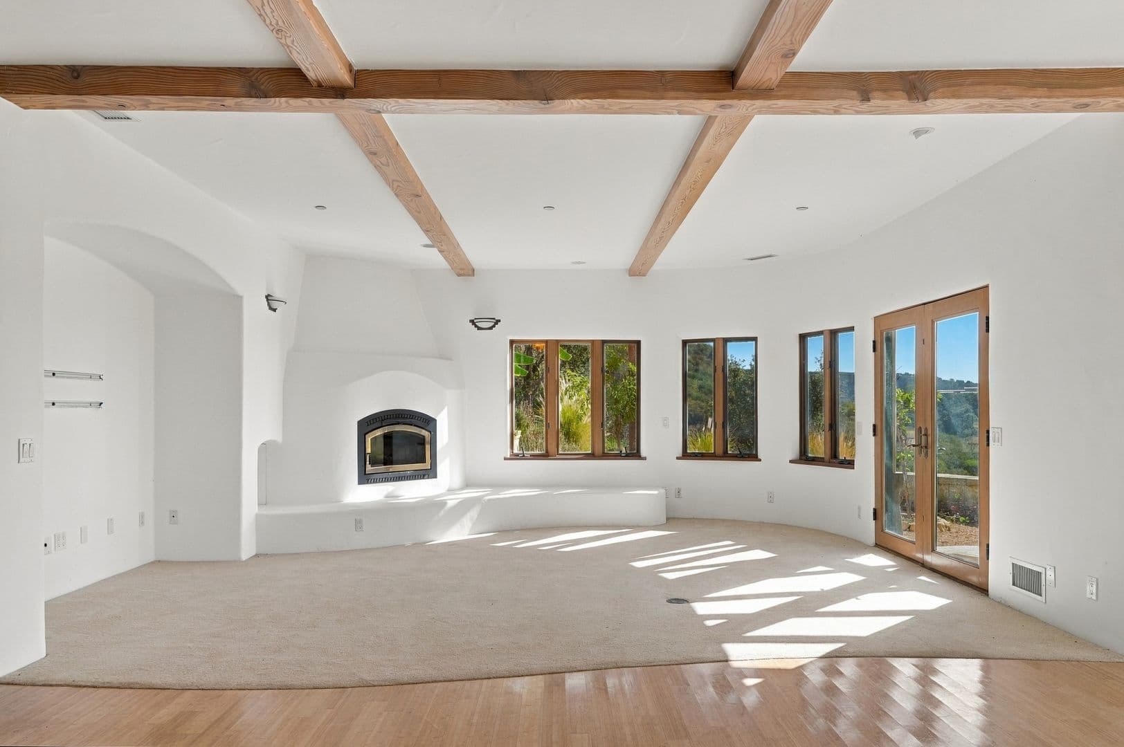 Santa Barbara House: 1480 Mission Canyon Rd