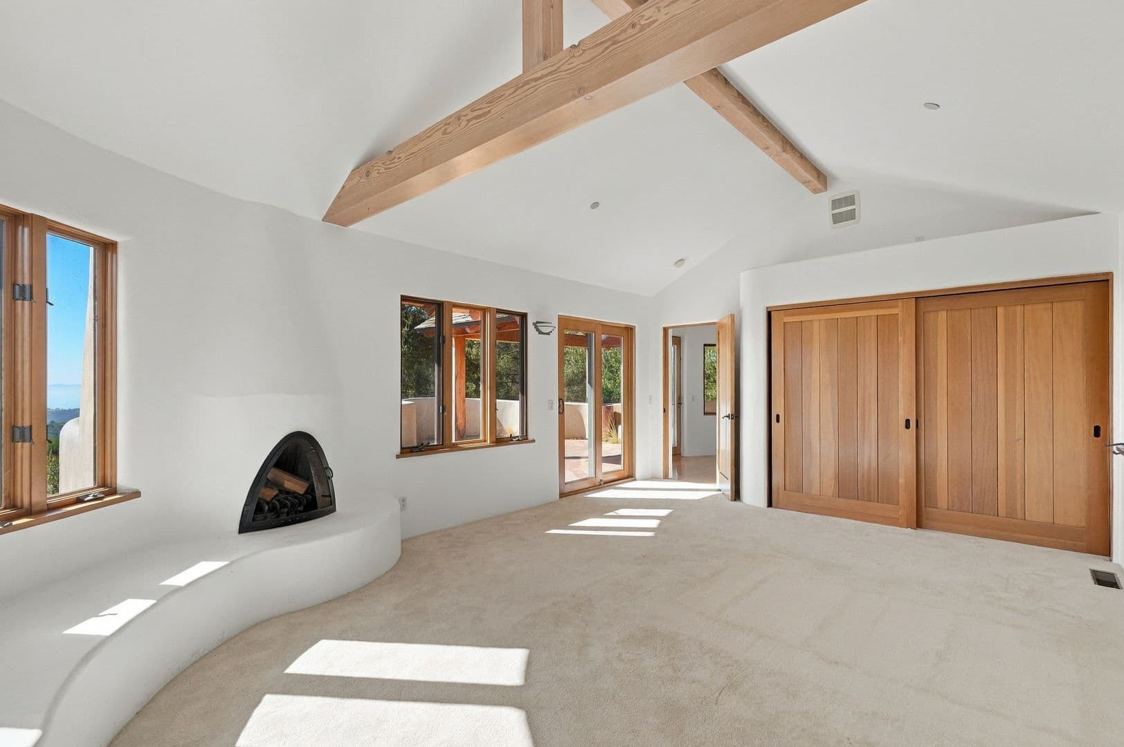Santa Barbara House: 1480 Mission Canyon Rd