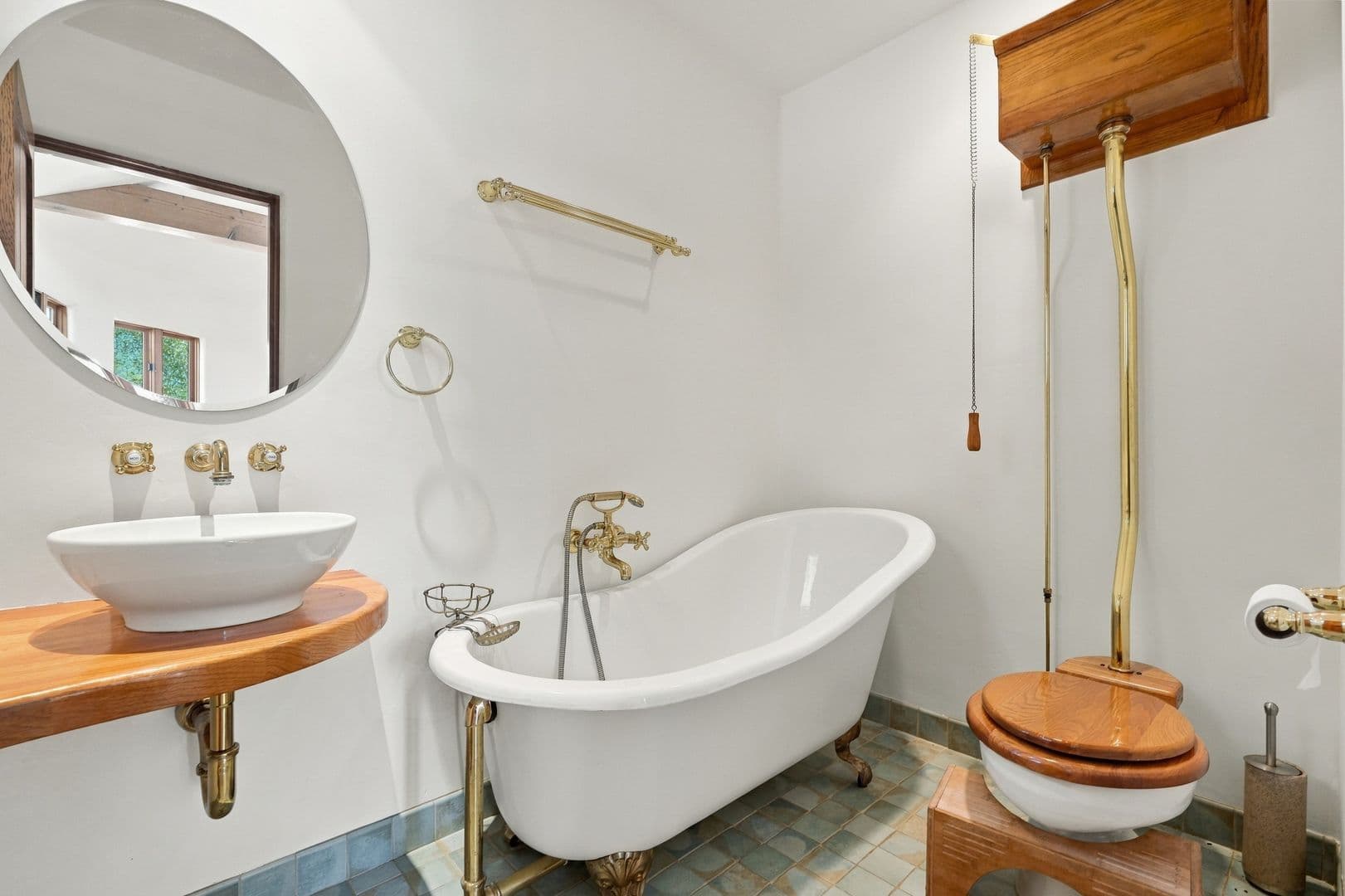 Santa Barbara House: 1480 Mission Canyon Rd