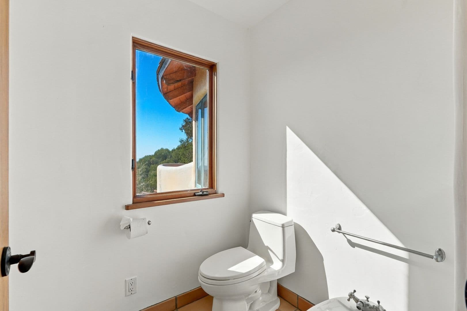 Santa Barbara House: 1480 Mission Canyon Rd