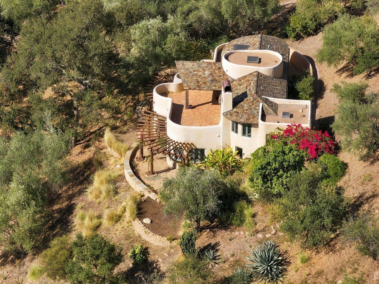 Santa Barbara House: 1480 Mission Canyon Rd
