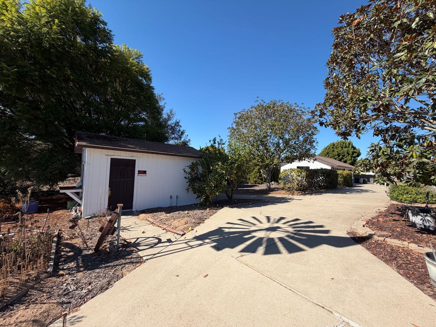 Nipomo House: 204 Ruby Ln,