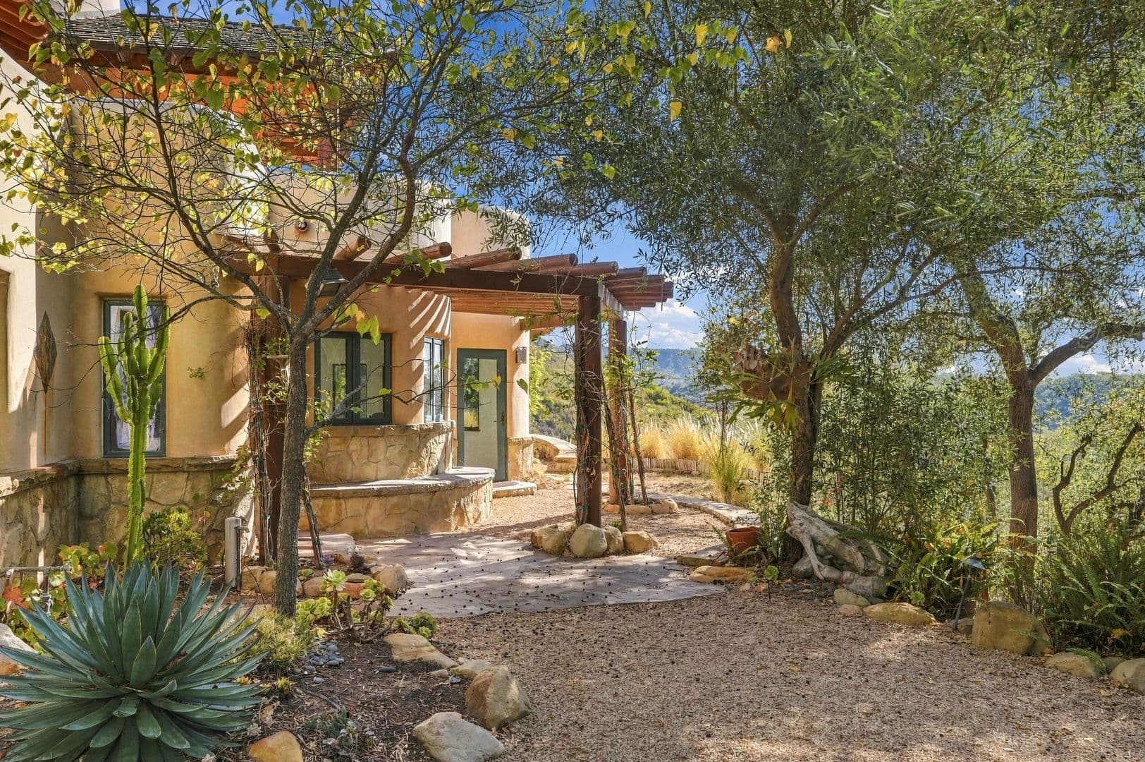 Santa Barbara House: 1480 Mission Canyon Rd