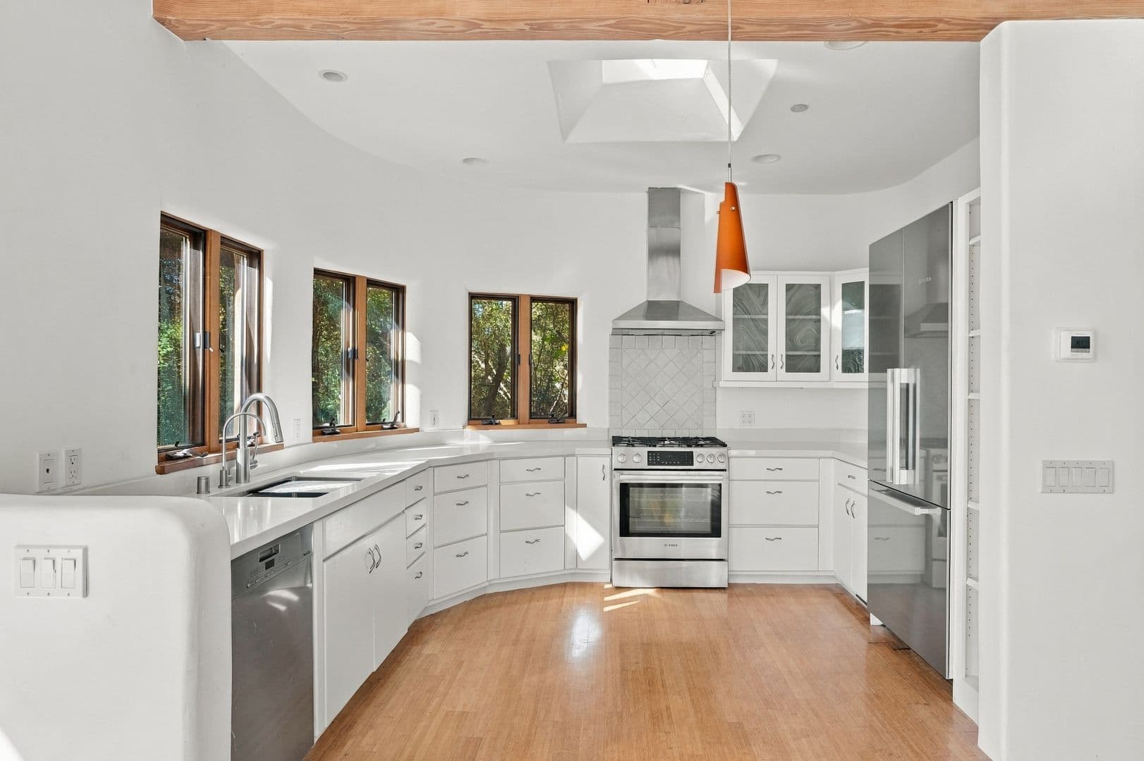 Santa Barbara House: 1480 Mission Canyon Rd
