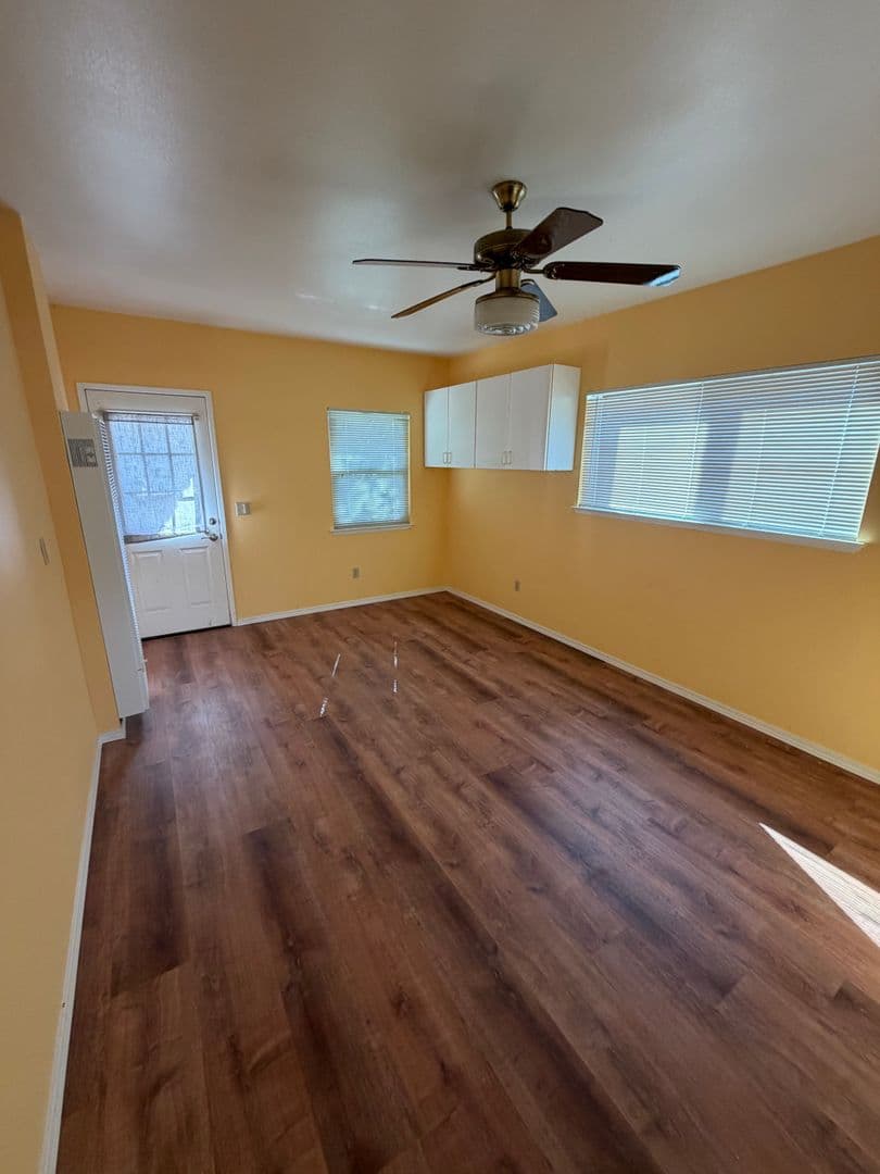 Nipomo House: 204 Ruby Ln,