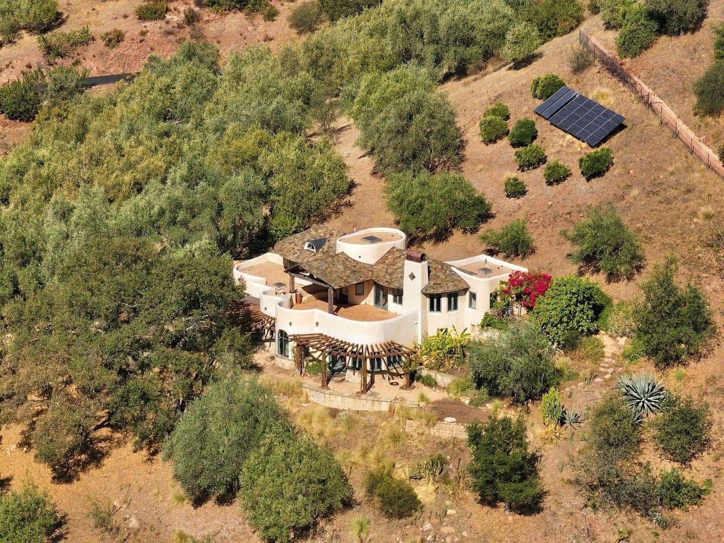 Santa Barbara House: 1480 Mission Canyon Rd