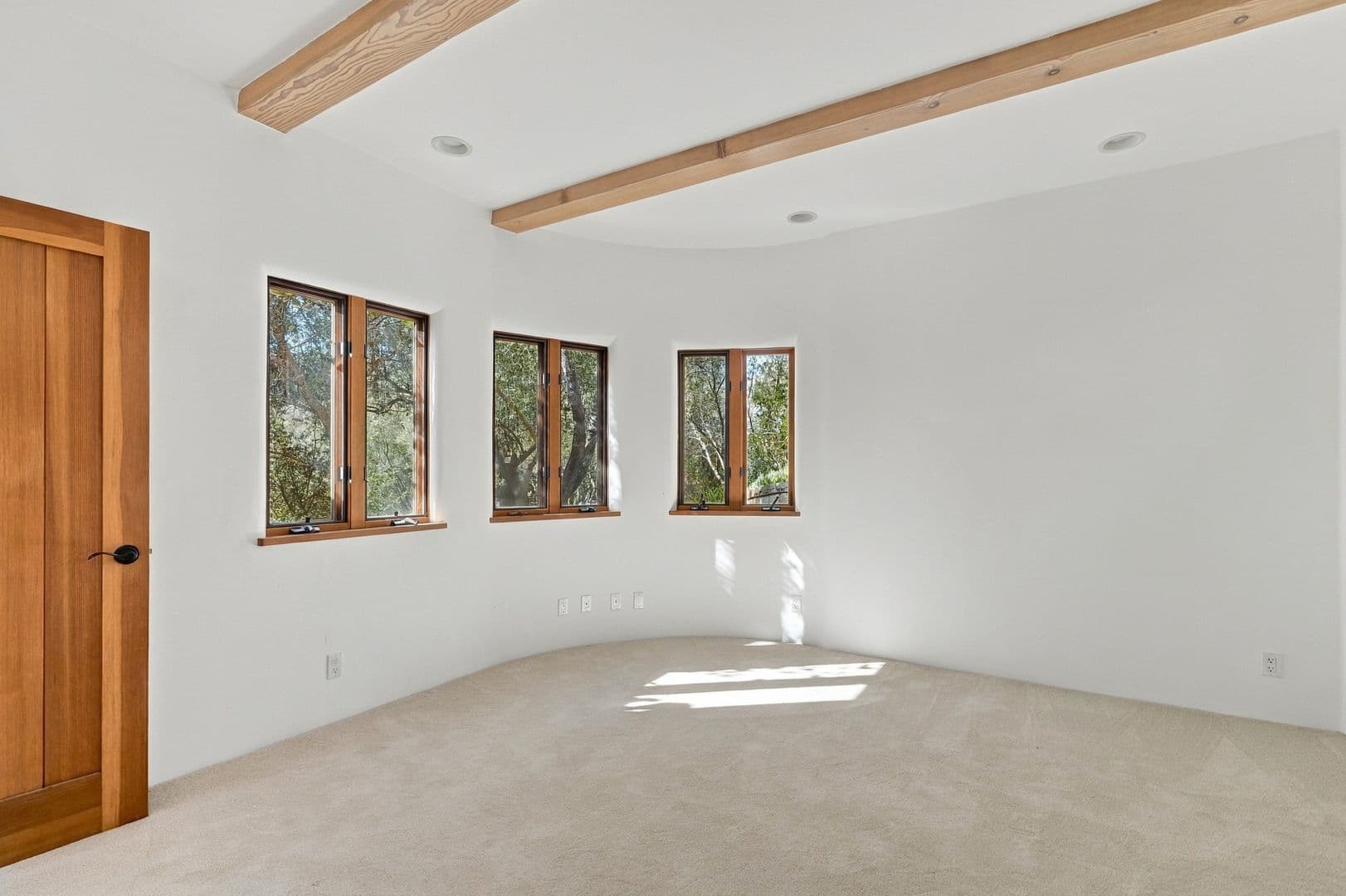 Santa Barbara House: 1480 Mission Canyon Rd