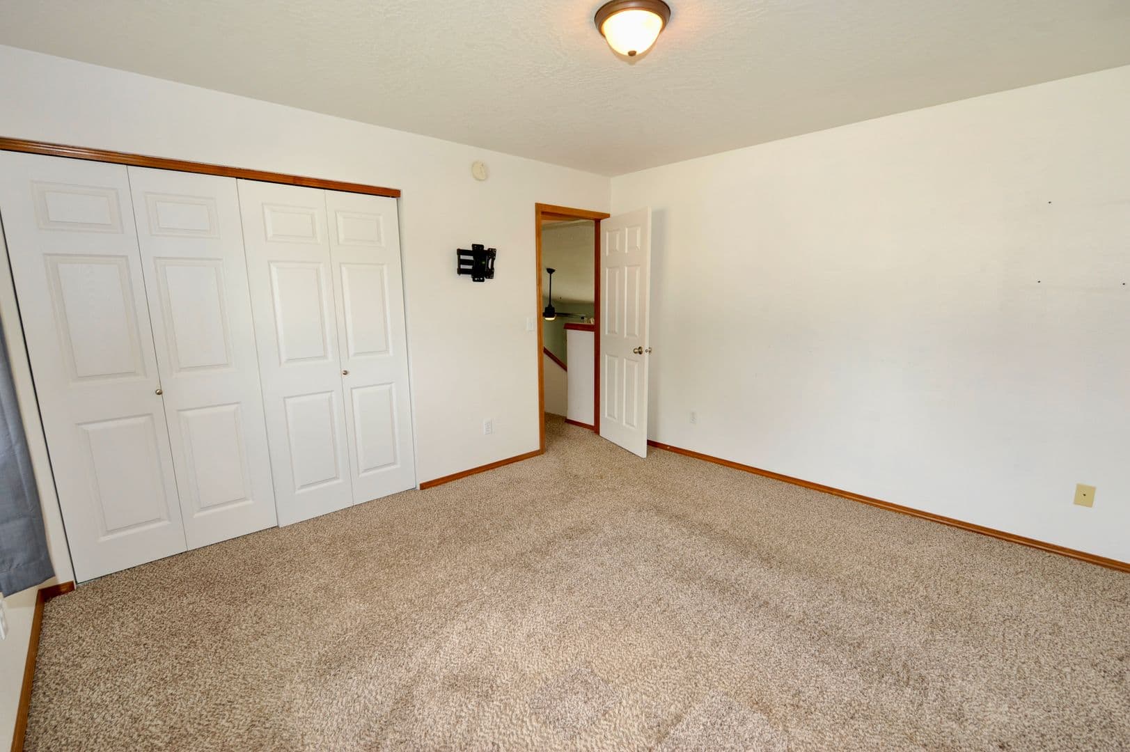 Coeur d'Alene House: 7682 N. Joanna Drive
