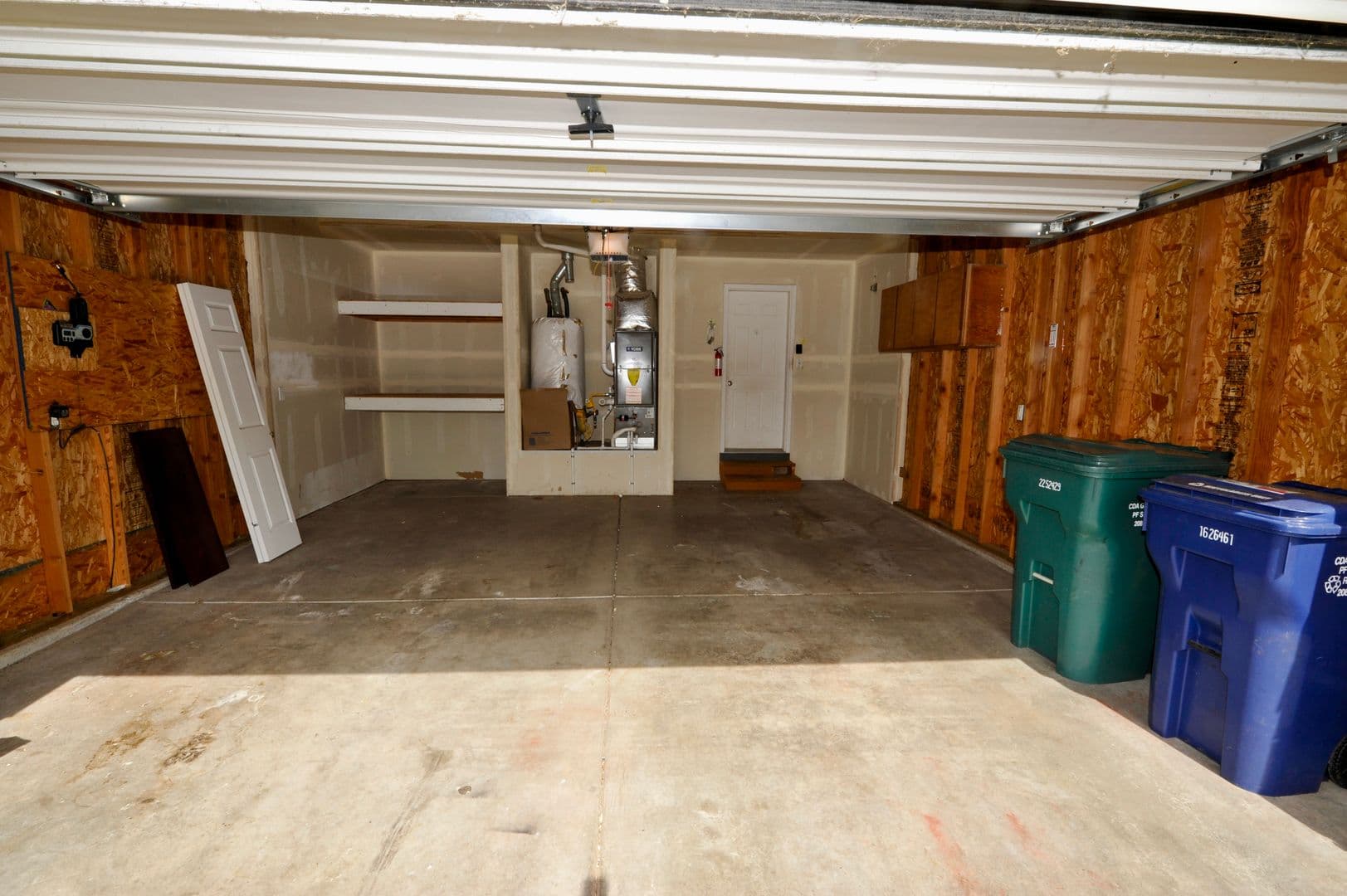 Coeur d'Alene House: 7682 N. Joanna Drive